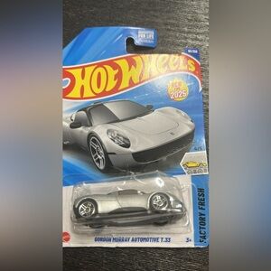 5 BRAND NEW Hot wheels